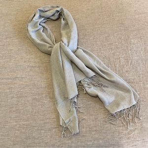 Grey scarf
